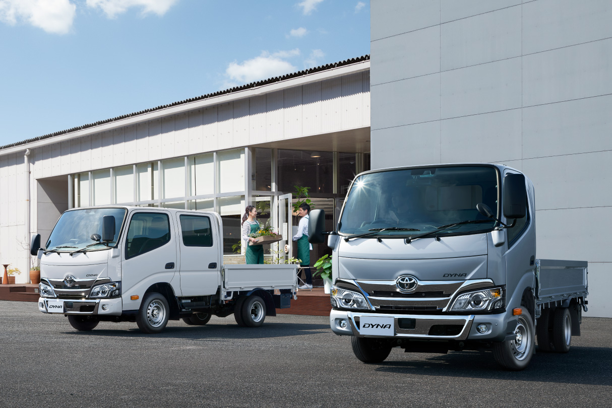 dynacargo_top_img01