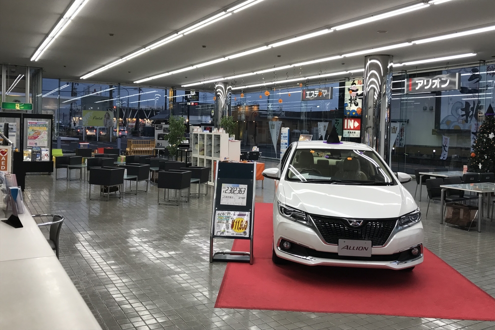 岐南店内観1